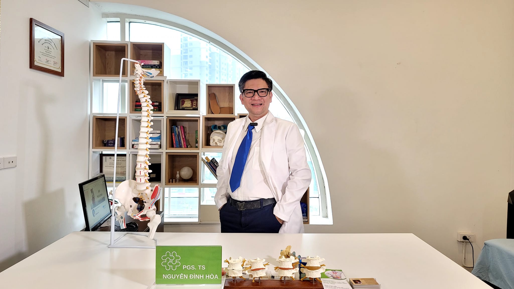 Chủ tịch Hội Cựu học sinh khóa mới - PSG.TS.BS Nguyễn Đình Hòa – vị bác sĩ giỏi với khát khao cống hiến